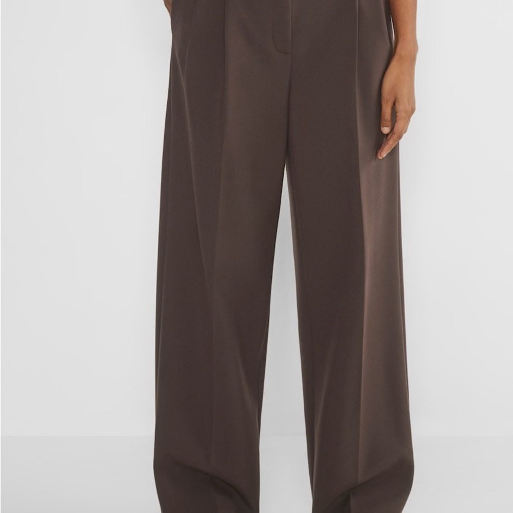 Babaton Pleated Wide Leg Brown Pants High-Waisted